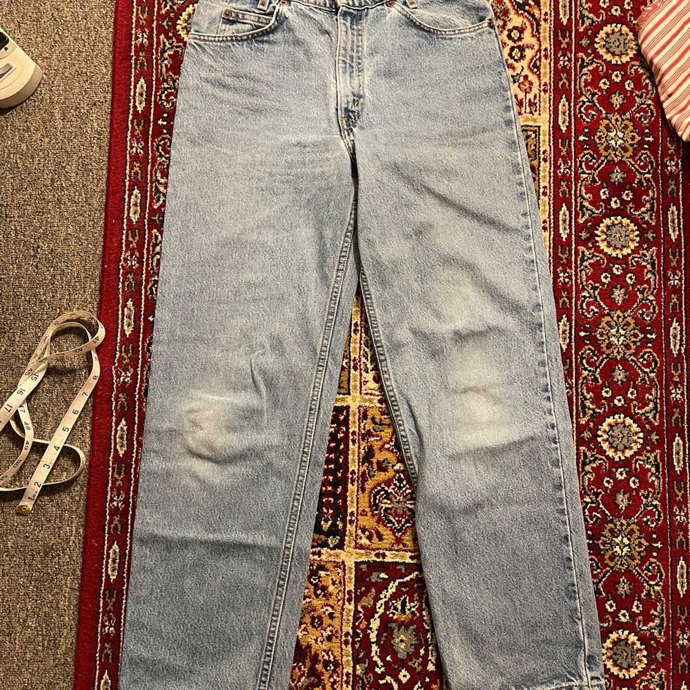 VINTAGE 90s LEVIS JEANS